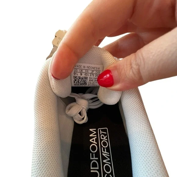 NWOB Adidas Men’s Advantage 2.0 Tennis Shoes in White/Black Ink in size 9.5 - Picture 7 of 8